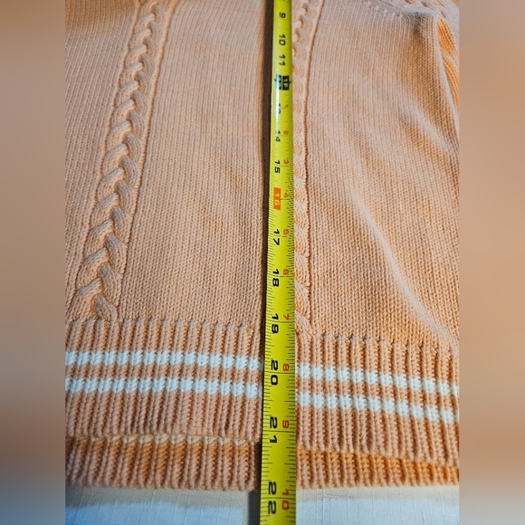 IZOD Cable Knit V Neck Sweater Peach Varsity Stripe Cotton M - Picture 9 of 9
